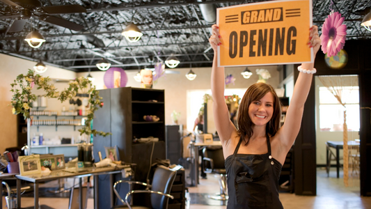 From Newbie to Loyalty Magnet: Building Client Relationships When You're Still Figuring It Out