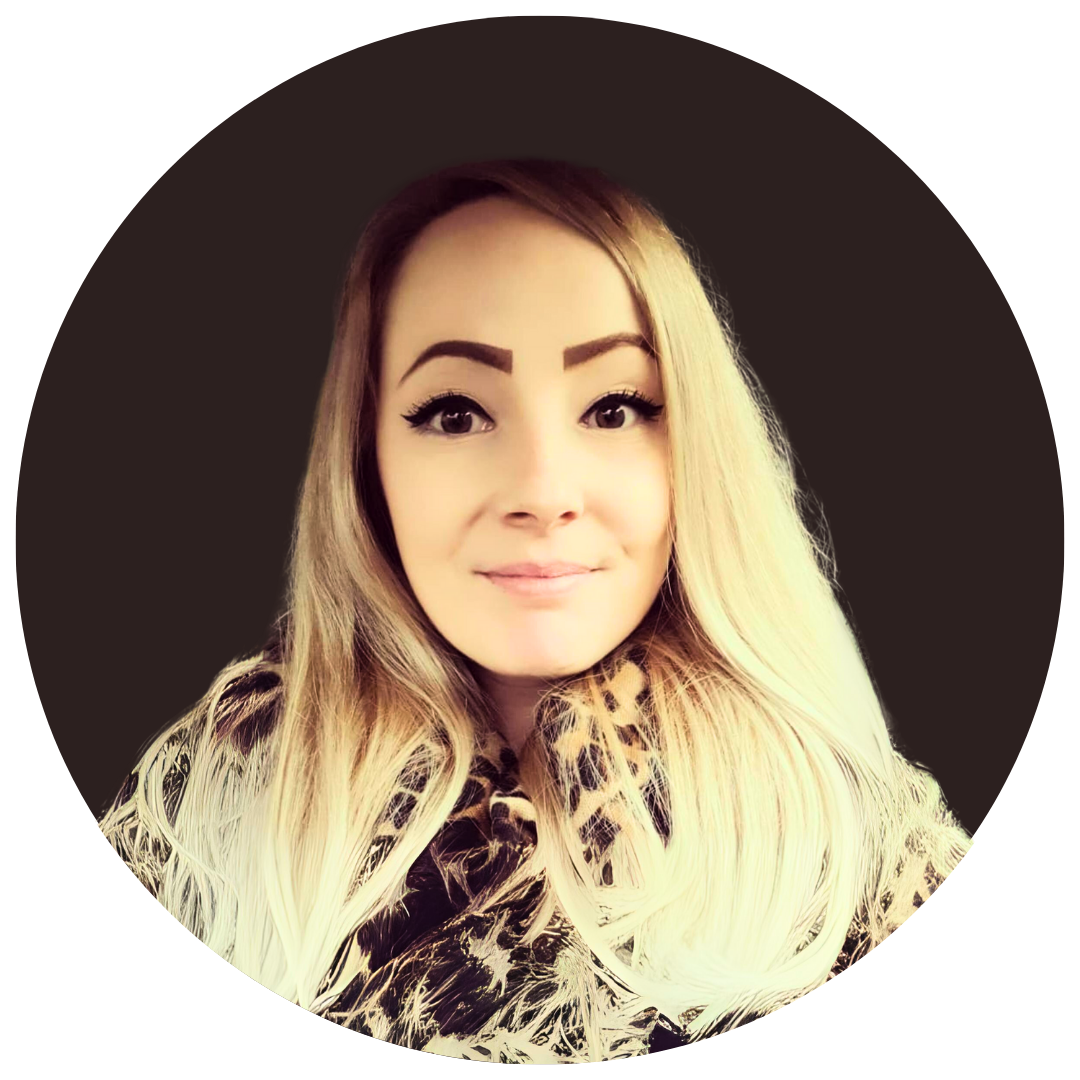 Adrienn - Customer Success Pro